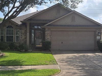 2406 Cardinal Elm St