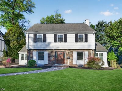 85 Whitney Rd