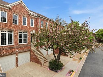 9566 Lagersfield Cir