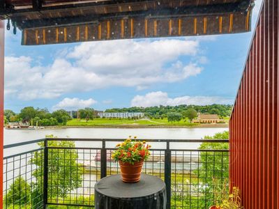240 Spring St Unit 325