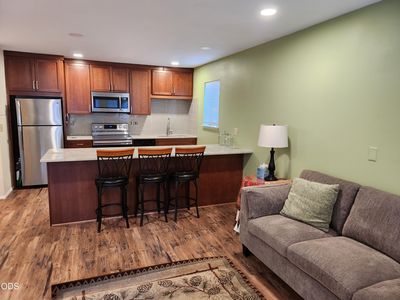56856 Enterprise Dr #C6