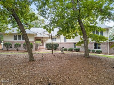 255 Genoes Point Road SW