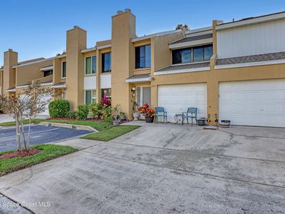 647 Cedar Side Cir NE #114