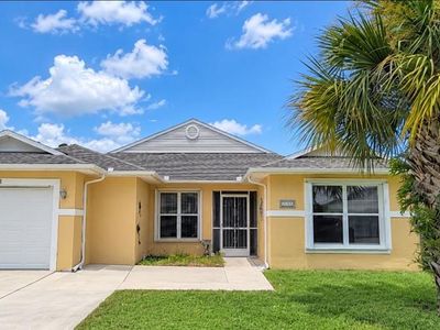 6747 PICANTE CIRCLE