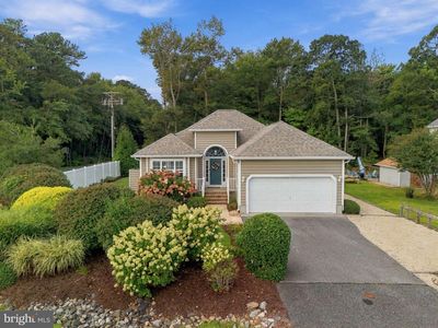Property at 1 Neptune Dr, Frankford, DE