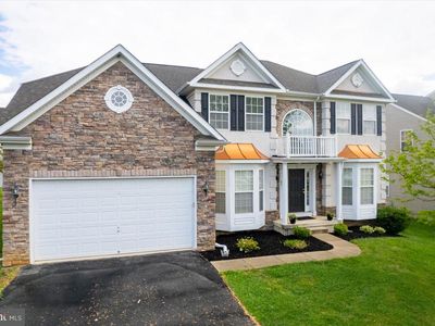 27 Sparkling Brook Rd