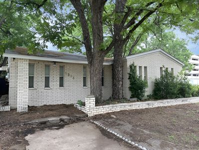 1915 Prairie View Dr