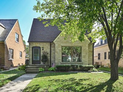 3238 South Lenox STREET