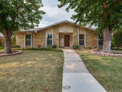 450 Woodhurst Dr