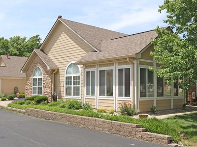 253 Churchill Xing