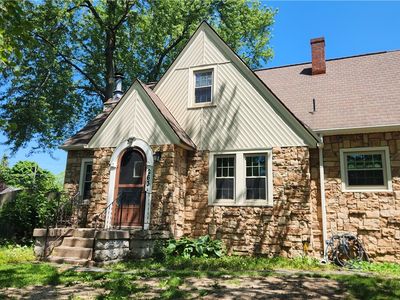 263 Crestwood Blvd