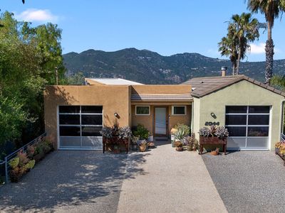 2044 Corral Canyon Rd