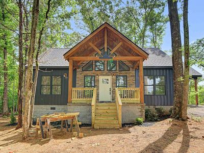 230 Tanyard Cir