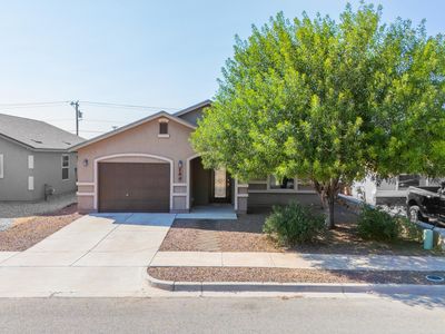 Property at 144 Rio Conchos Rd, Clint, TX