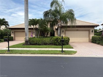 7476 Moorgate Point WAY