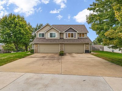 4913 Stoneback Pl