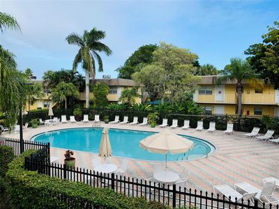 5156 NE 6th Ave #205