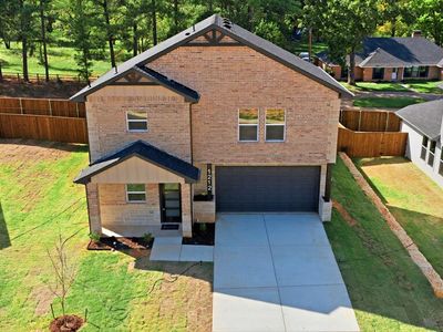 1212 Phoenix Dr