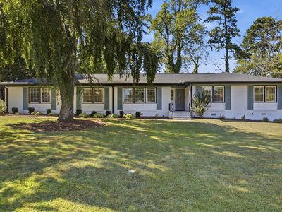 41 Dagenham Dr