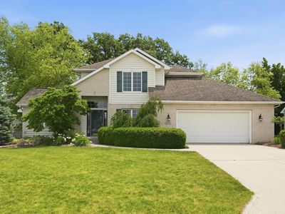 635 Deer Cliff Ct