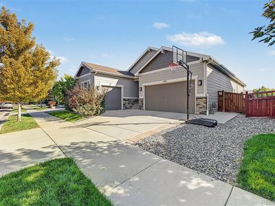 438 Iris Street