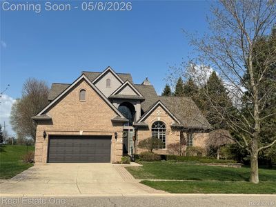 419 Roundview Dr