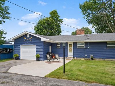 2327 E Bay Ridge Dr