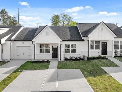 687 Quartz Ln