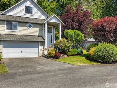 Property at 18211 58th Street Ct E, Lake Tapps, WA