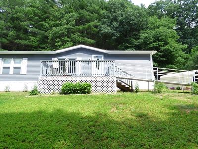 2 Deerwood Ln