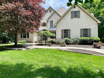 3236 Woodstone Dr