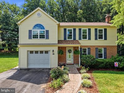 38 Blackburn Ct