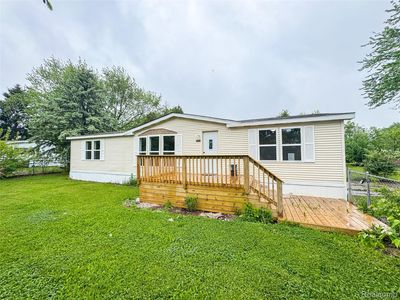 Property at 8909 E Country Ln, Lennon, MI