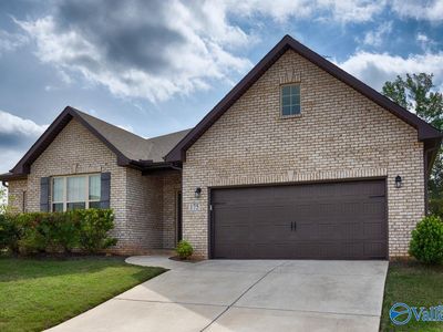 175 Dustin Ln NW
