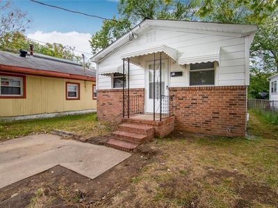 714 Langley Ave