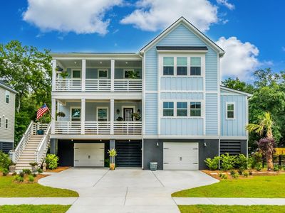 1427 Dahlia Rd