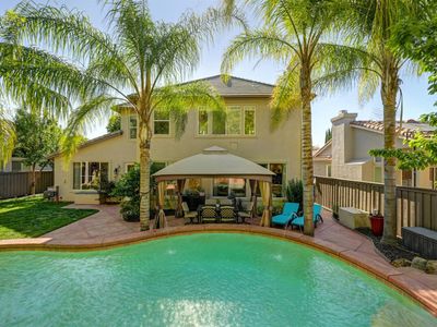 1530 Freswick Dr