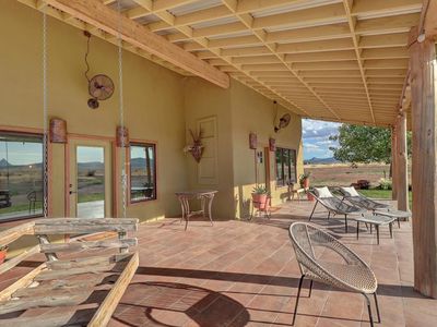 237 Sendero Horse Thief Rd