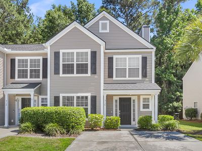 9126 Maple Grove Dr