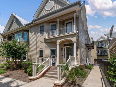 207 W Jackson St #11