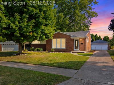 27940 Bentley St