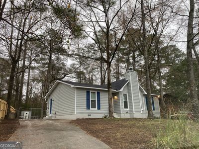 260 Edgewater Dr