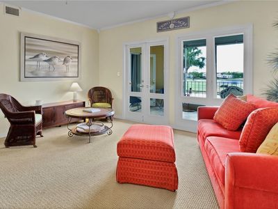 5085 Harmony Cir APT 201