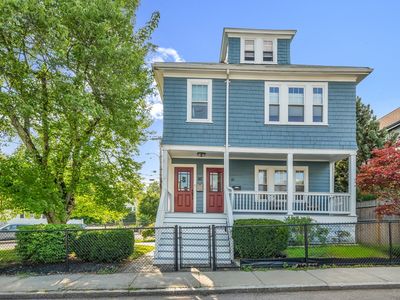 61-63 Philbrick St #2