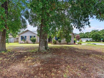 7967 Briaroak Dr