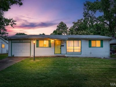 305 Imperial Dr