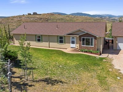 572 Horse Mountain Dr