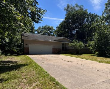 8781 Dorothy Ave