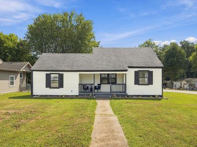 724 Pyron Ln