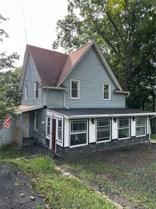 208 Dennis Ave